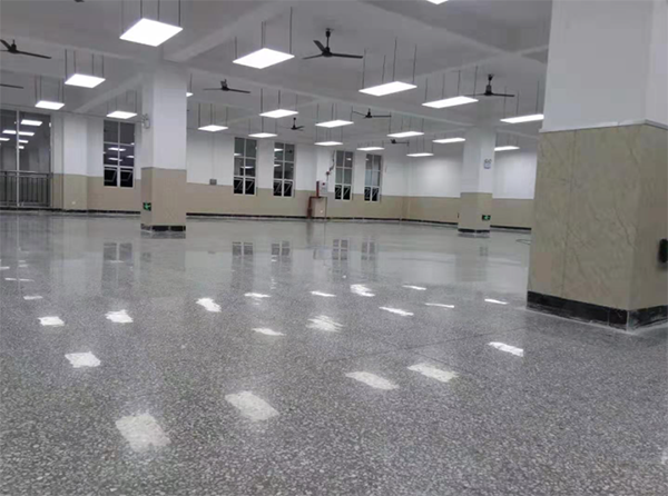 金剛砂地坪多少錢一平方?每平方價(jià)格是多少