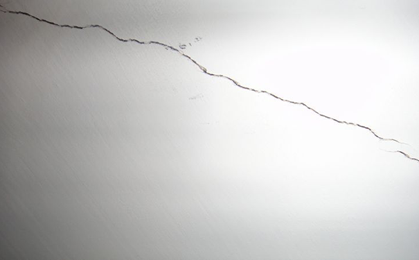內(nèi)墻面開裂.png