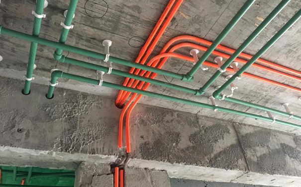 水電改造走頂部.png