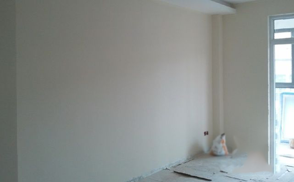 無(wú)機(jī)涂料和乳膠漆價(jià)格相差多少?